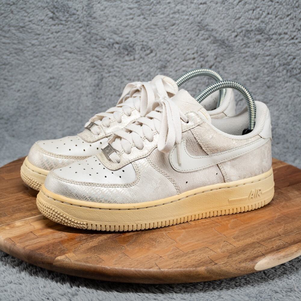 Nike Air Force 1 Swan Womens Size 6.5 Beige Athletic Shoes Sneakers‎ 315115-119 - Picture 4 of 7